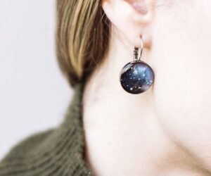 Sötétkék világűr nemesacél franciakapcsos fülbevalók - Övcsatbolt