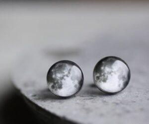 Hold nemesacél pötty fülbevaló