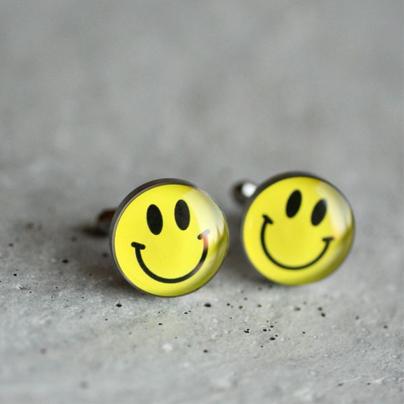 Smiley nemesacél mandzsettagombok - Övcsatbolt