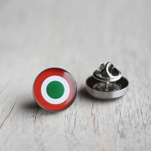 Kokárda nemesacél kitűző - Övcsatbolt